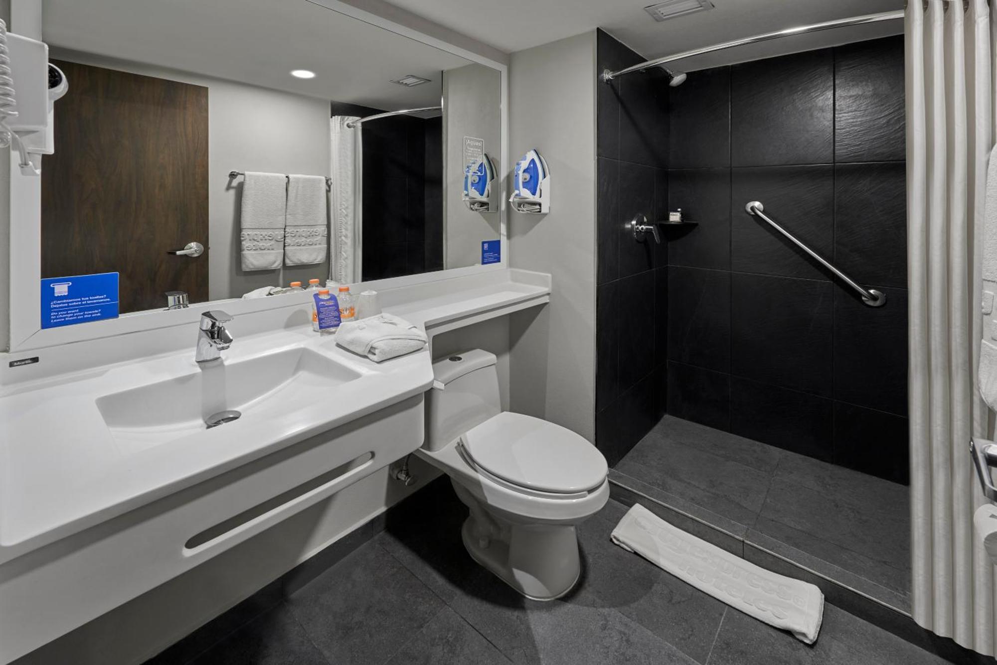City Express By Marriott Reynosa Aeropuerto Exterior foto